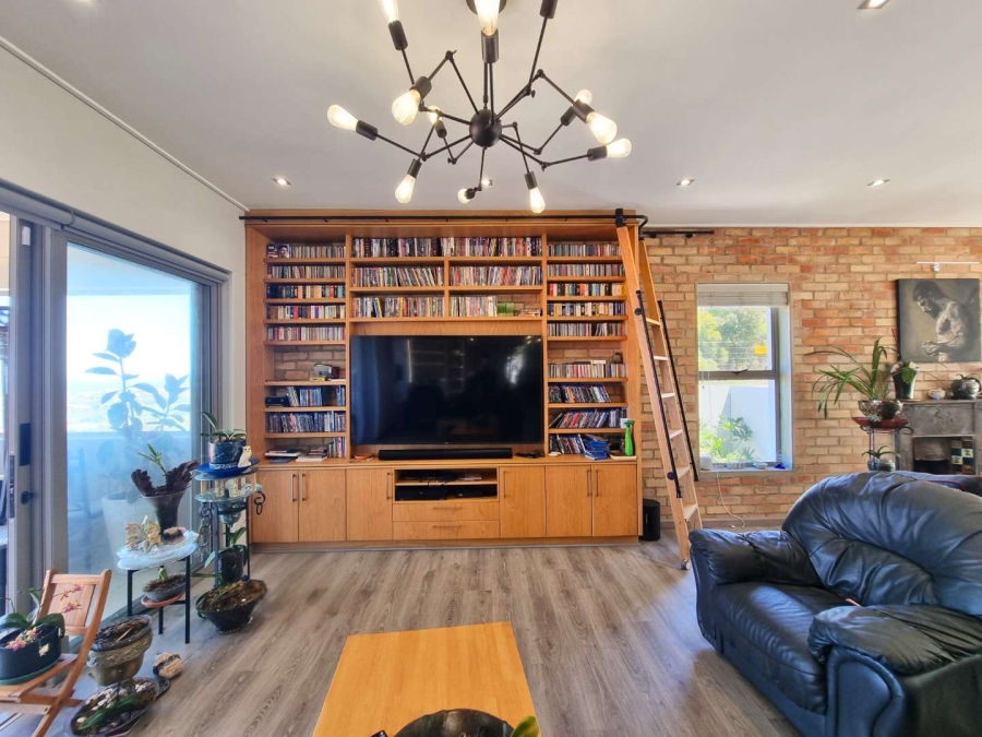 4 Bedroom Property for Sale in Onrus Western Cape